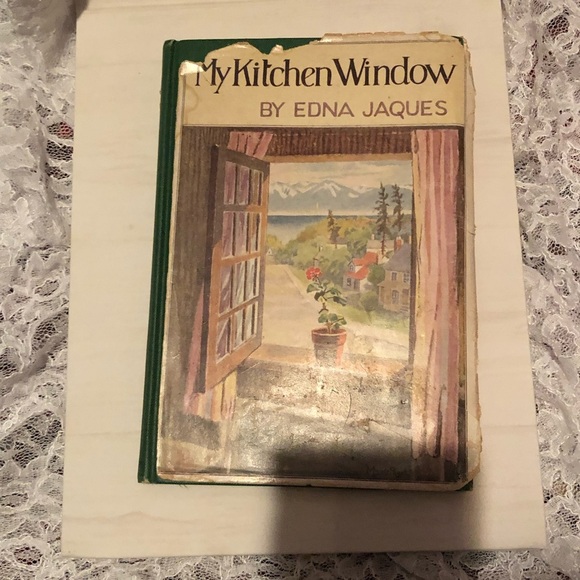 Vintage 'My Kitchen Window' Book by Edna Jaques - Picture 8 of 8